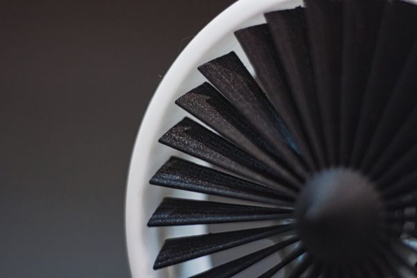 Vészhelyzetekre: Ipari ventilátor! Hatékony takarítógép a váratlan helyzetekre